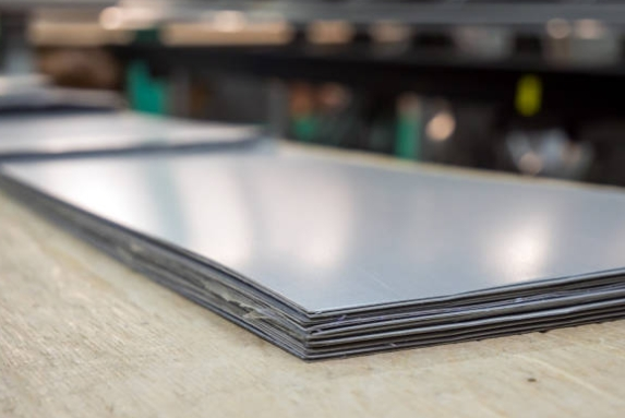 Why Nickel 201 Sheet is Ideal for High-Temperature Vacuum Furnaces?